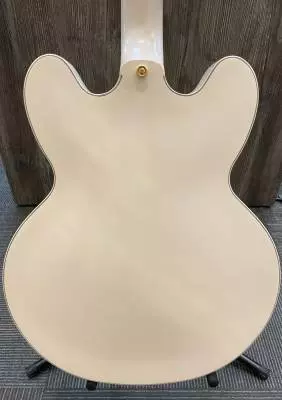 Epiphone - Emily Wolfe ''White Wolfe'' Sheraton - Aged Bone White 2